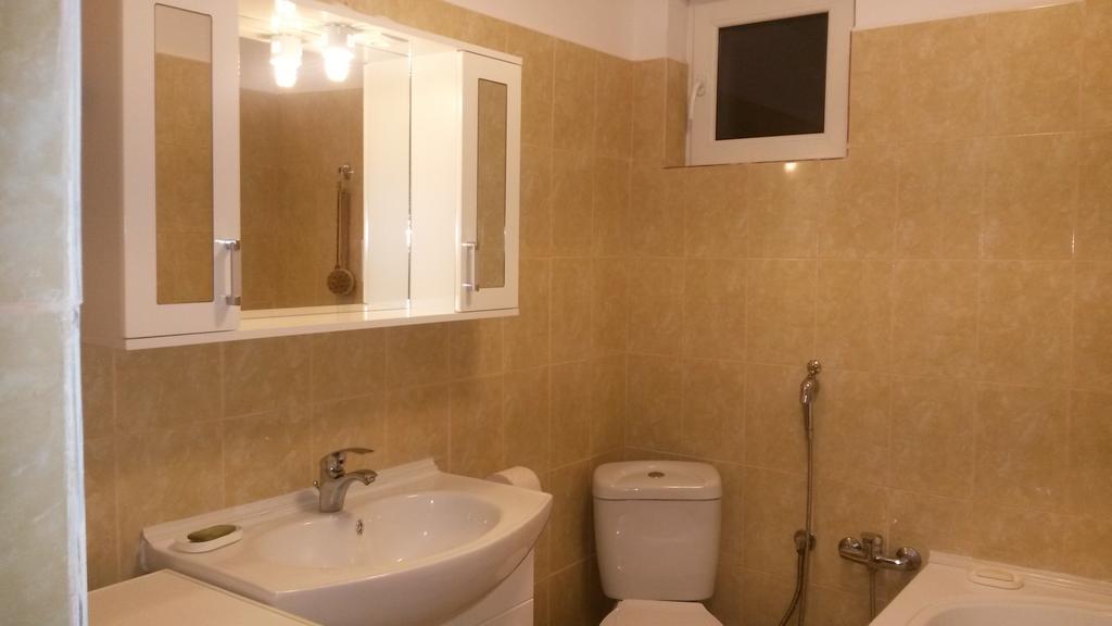 Otopeni Therme Airport Apartment Phòng bức ảnh