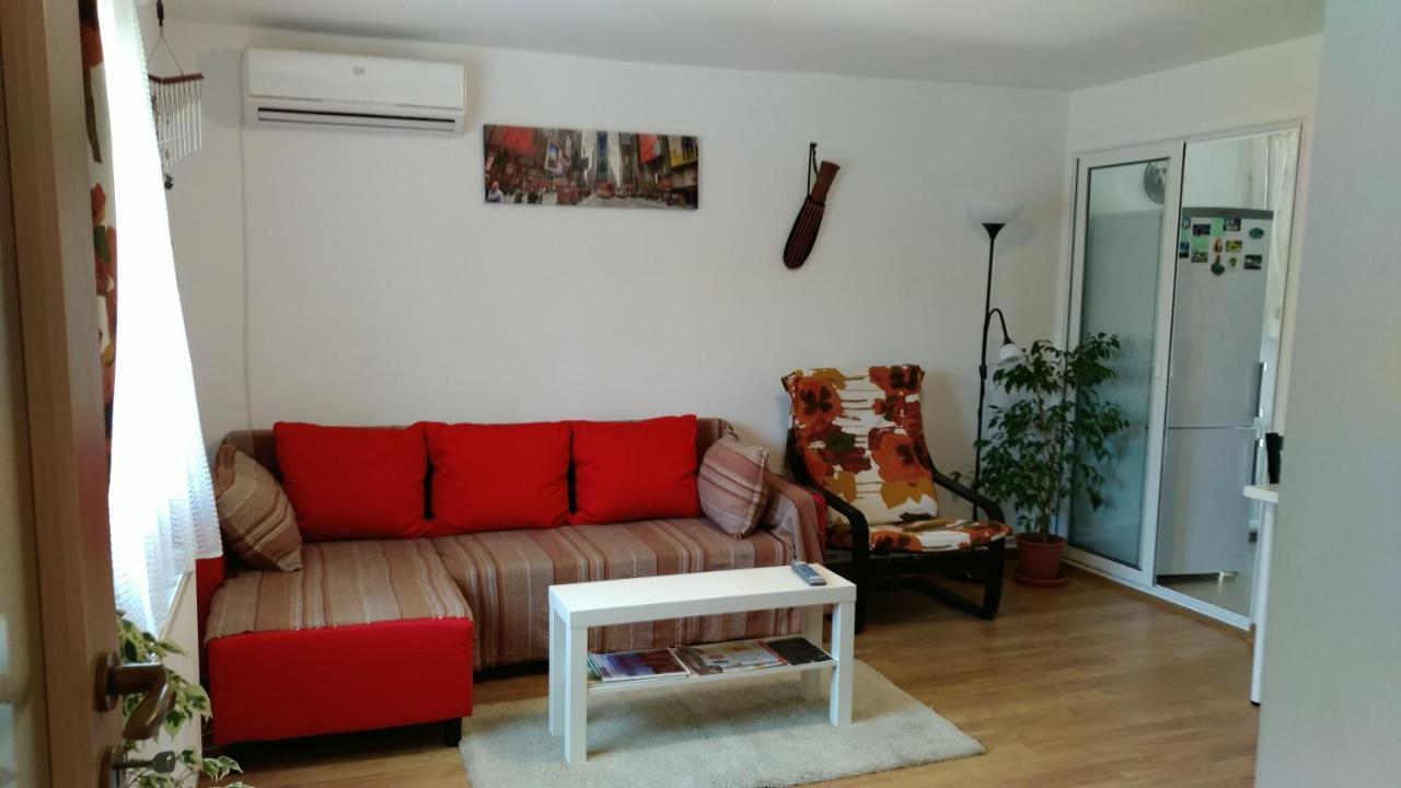 Otopeni Therme Airport Apartment Ngoại thất bức ảnh